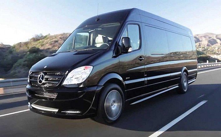 Mercedes Minibus, Athens Tours Greece