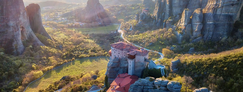 Athens to Meteora private tour